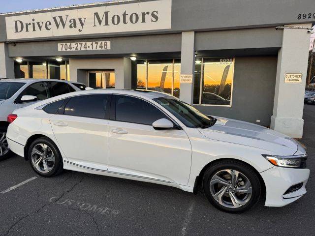 2018 Honda Accord EX 1.5T FWD photo