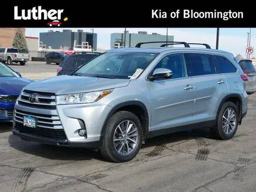 2019 Toyota Highlander XLE AWD photo