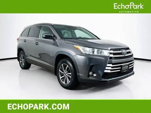 2018 Toyota Highlander XLE AWD photo