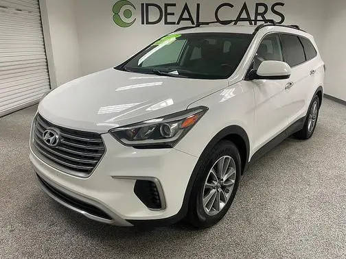 2017 Hyundai Santa Fe SE AWD photo