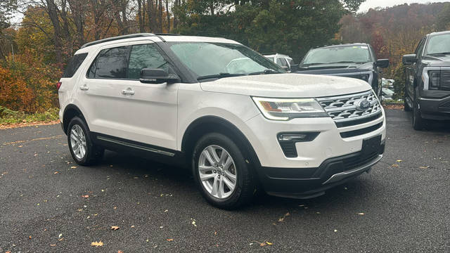 2018 Ford Explorer XLT 4WD photo