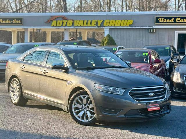 2018 Ford Taurus Limited FWD photo