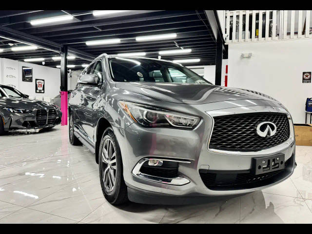 2019 Infiniti QX60 LUXE AWD photo