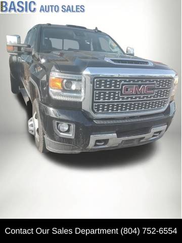 2019 GMC Sierra 3500HD Denali 4WD photo