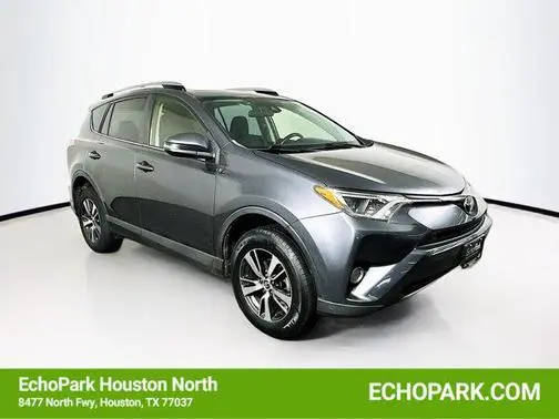 2018 Toyota RAV4 XLE FWD photo