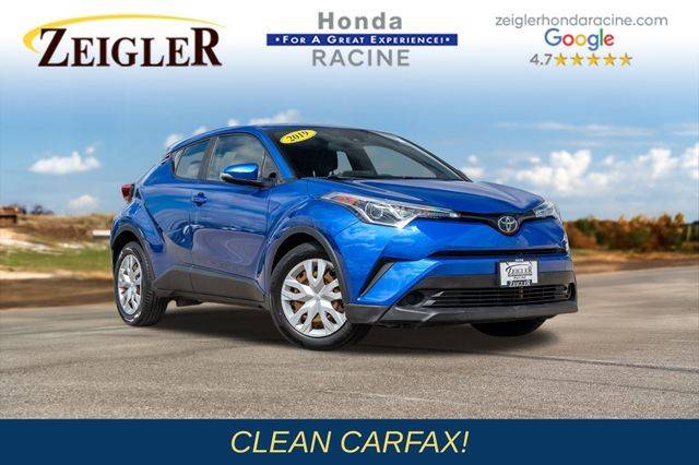 2019 Toyota C-HR LE FWD photo