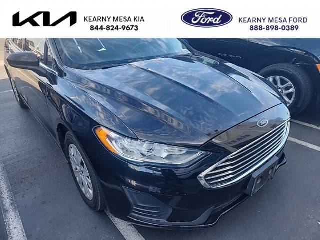 2019 Ford Fusion S FWD photo