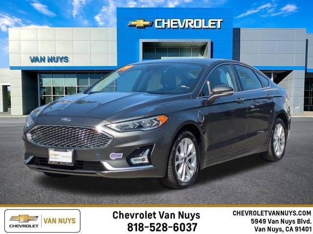 2019 Ford Fusion Energi Titanium FWD photo
