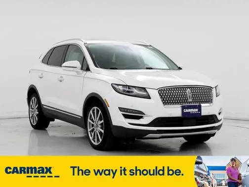 2019 Lincoln MKC Reserve FWD photo