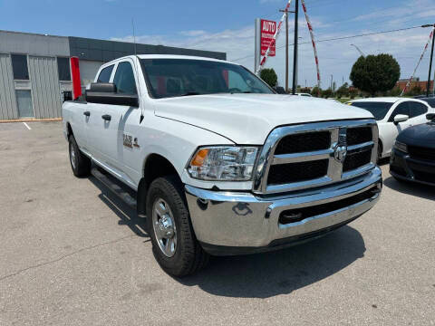 2018 Ram 3500 Tradesman 4WD photo