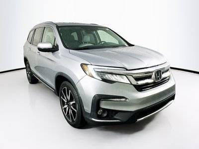 2019 Honda Pilot Touring 8-Passenger AWD photo