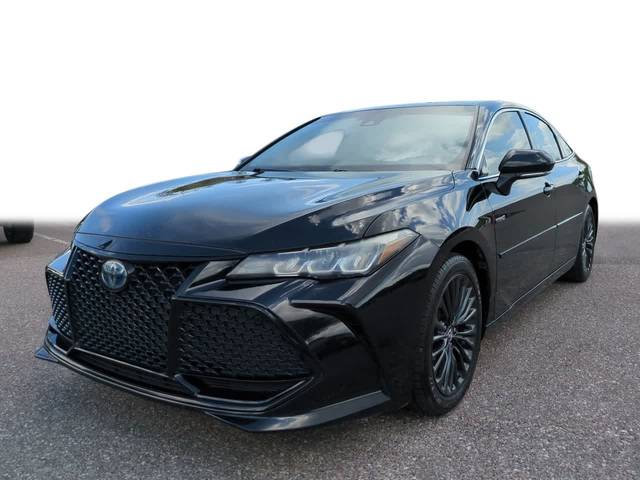 2019 Toyota Avalon Hybrid XSE FWD photo