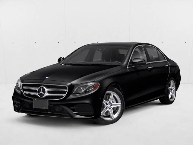 2019 Mercedes-Benz E-Class E 300 RWD photo