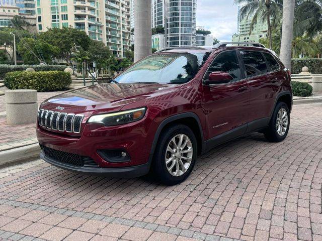 2019 Jeep Cherokee Latitude FWD photo