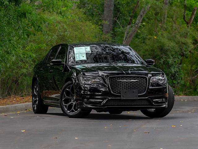 2019 Chrysler 300 300S RWD photo