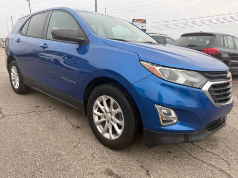 2019 Chevrolet Equinox LS FWD photo