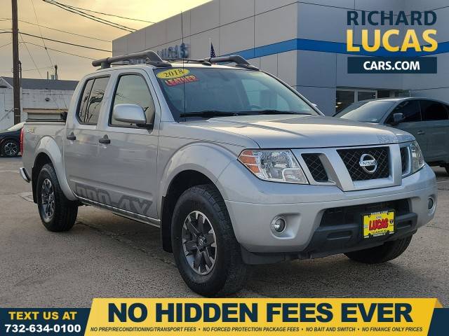 2018 Nissan Frontier PRO-4X 4WD photo