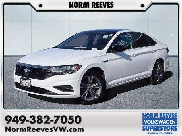 2019 Volkswagen Jetta R-Line FWD photo
