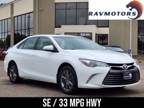 2017 Toyota Camry SE FWD photo