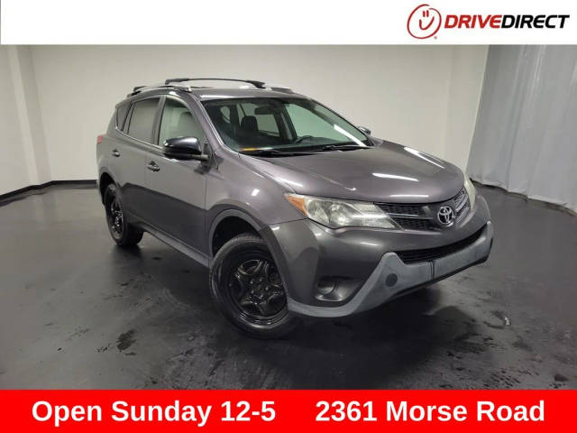 2015 Toyota RAV4 LE FWD photo