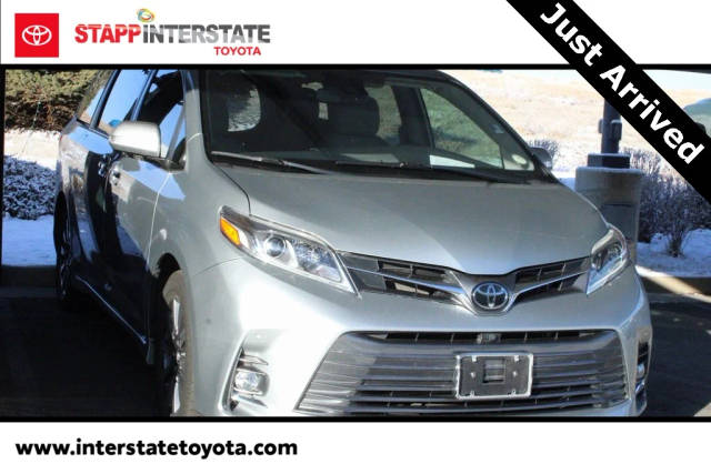 2019 Toyota Sienna Limited Premium FWD photo