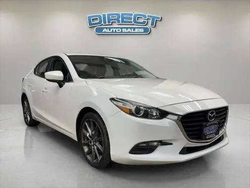 2018 Mazda 3 Touring FWD photo