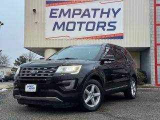 2017 Ford Explorer XLT 4WD photo