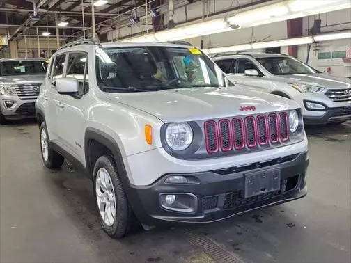 2018 Jeep Renegade Latitude 4WD photo