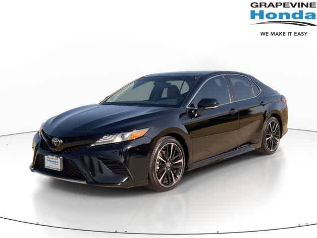 2018 Toyota Camry XSE FWD photo