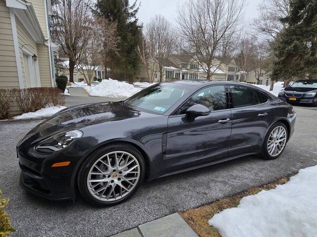 2018 Porsche Panamera 4 AWD photo