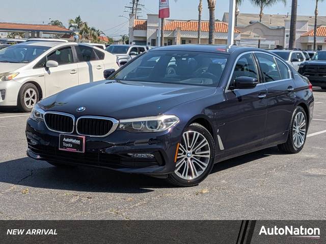 2018 BMW 5 Series 530e iPerformance RWD photo