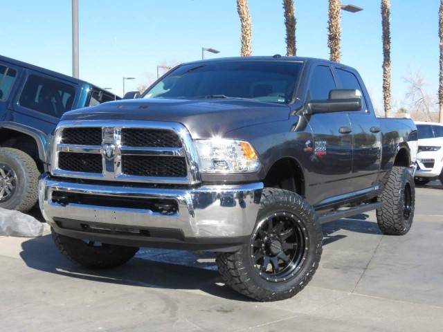 2018 Ram 2500 Tradesman 4WD photo