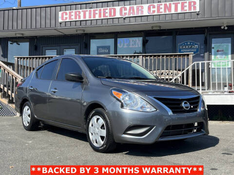 2018 Nissan Versa SV FWD photo