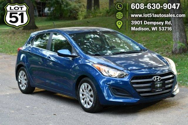 2016 Hyundai Elantra GT  FWD photo