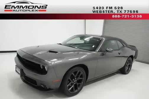 2019 Dodge Challenger SXT RWD photo