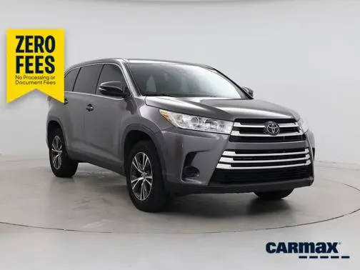 2019 Toyota Highlander LE FWD photo