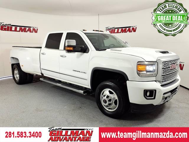 2019 GMC Sierra 3500HD Denali 4WD photo