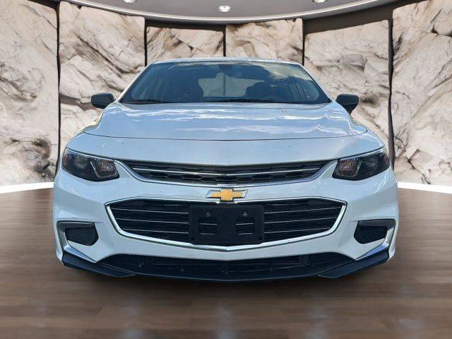 2018 Chevrolet Malibu LS FWD photo