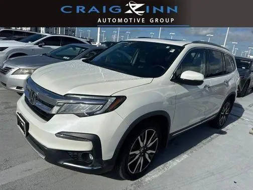 2019 Honda Pilot Touring 8-Passenger AWD photo
