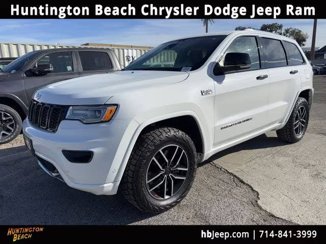 2019 Jeep Grand Cherokee Overland 4WD photo
