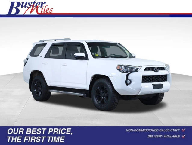2016 Toyota 4Runner SR5 RWD photo