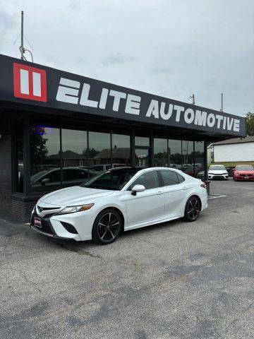 2018 Toyota Camry XSE FWD photo
