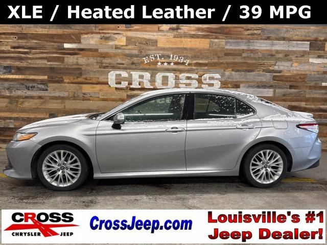 2018 Toyota Camry XLE FWD photo