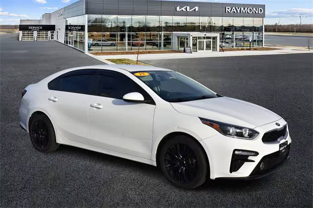 2019 Kia Forte LXS FWD photo