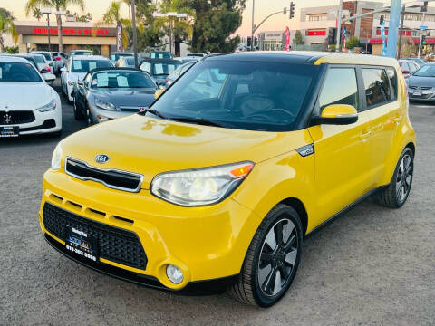 2015 Kia Soul ! FWD photo