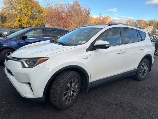 2018 Toyota RAV4 Hybrid XLE AWD photo