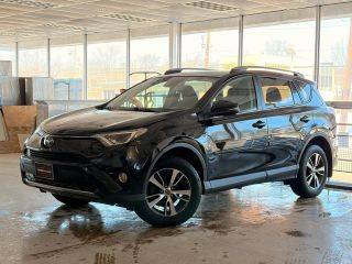 2018 Toyota RAV4 XLE AWD photo