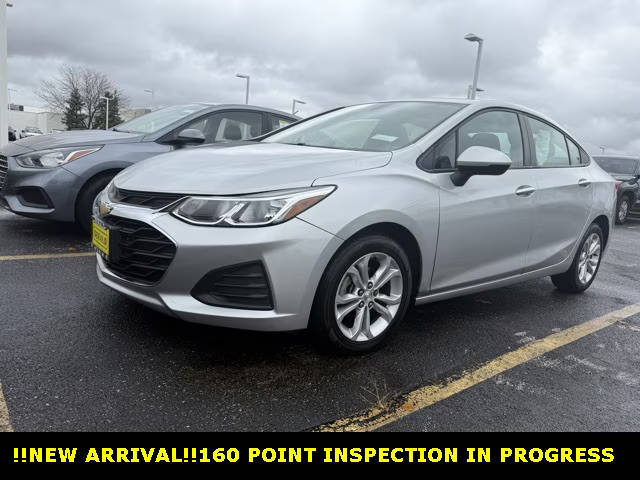 2019 Chevrolet Cruze LS FWD photo