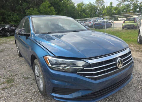 2019 Volkswagen Jetta SEL FWD photo