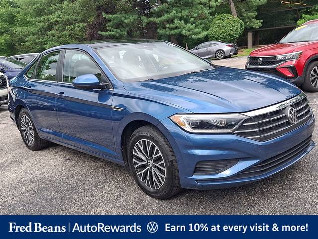 2019 Volkswagen Jetta SEL FWD photo